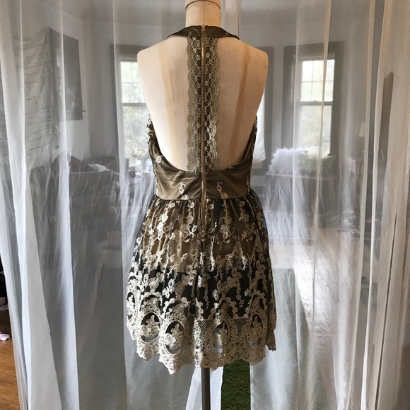 🛍Metallic Lace Detailed Back Cocktail Dress! - Picture 2 of 4